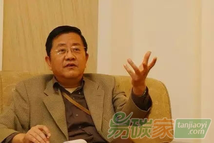 期待巴黎大會如期達(dá)成全面、均衡、有力度的協(xié)議