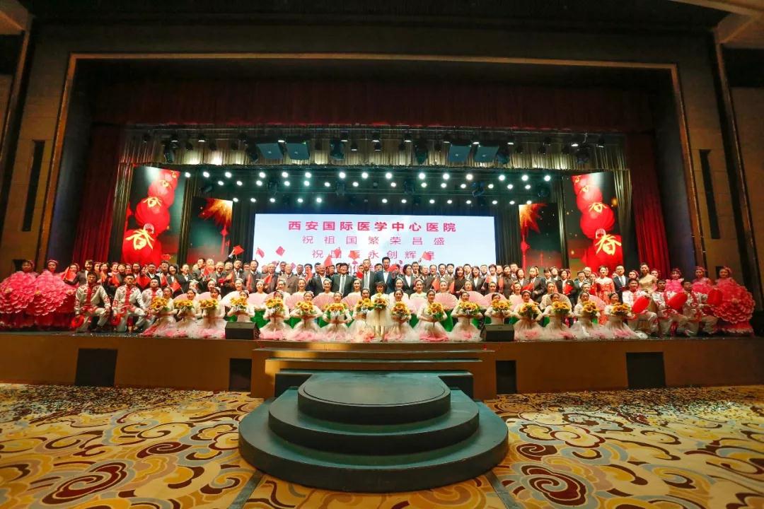 嗨起來(lái)！《啟航 圓夢(mèng)》文藝匯演精彩紛呈暖心提氣