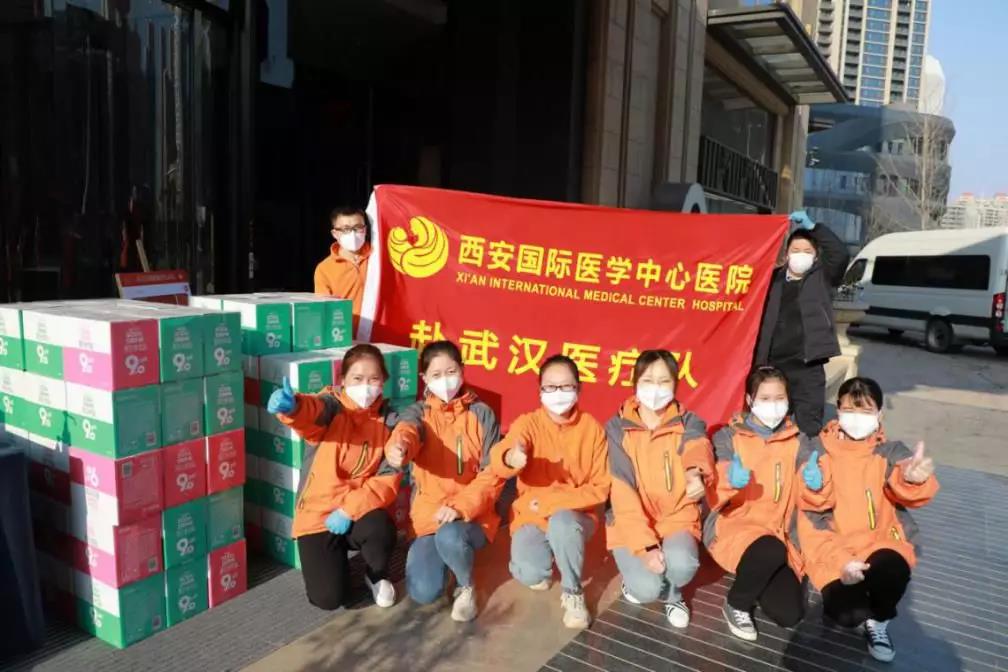 向醫(yī)療隊的女漢子致敬！