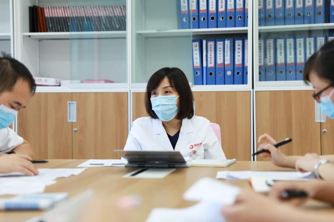 陽光網(wǎng)—薛妍：醫(yī)生要有溫度、有尺度、有深度