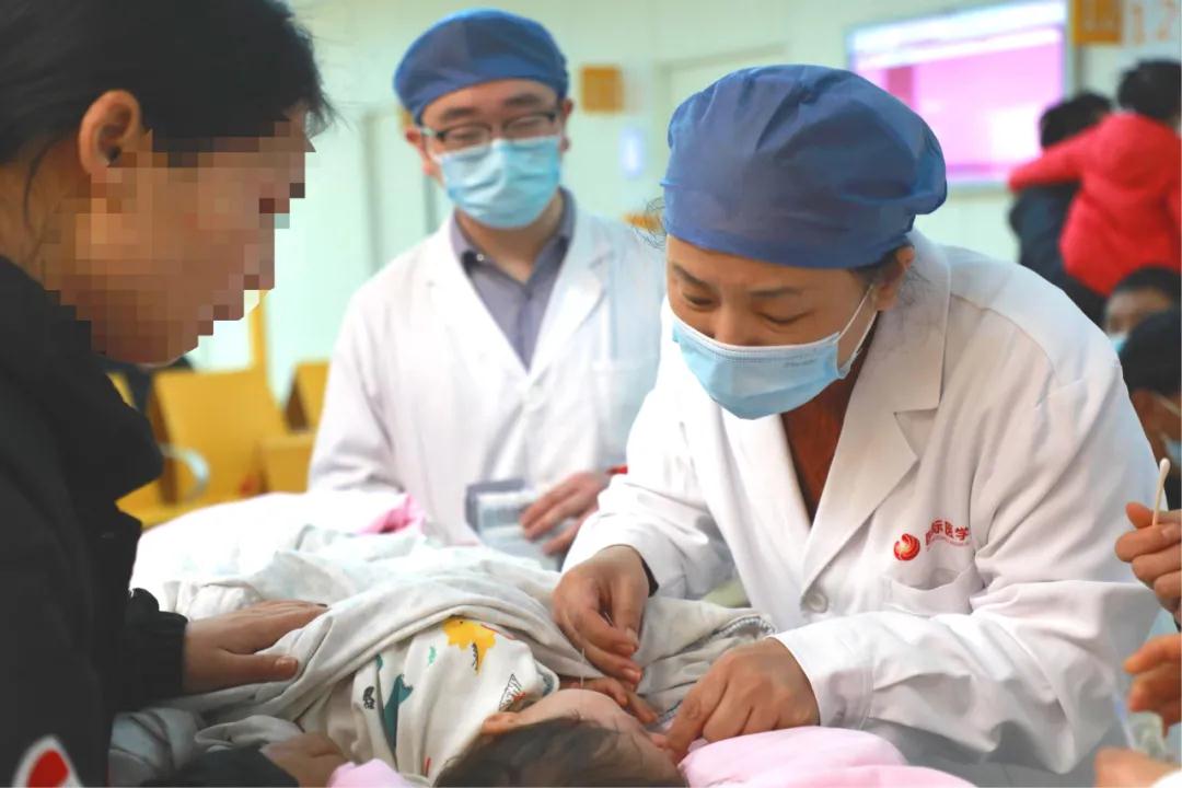 小兒高熱暈厥，這個(gè)穴位一針見效！