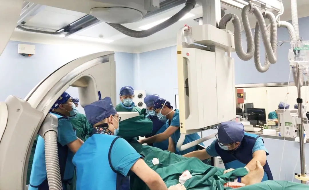 TIPS介入手術(shù)挽救“犟脾氣如?！钡乃?>
				             </a>
                <div   id=