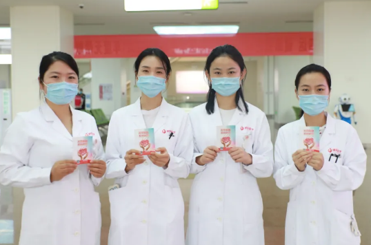 傳遞愛心 拯救生命——我院舉行“服務(wù)十四運，健康我的城”無償獻(xiàn)血活動