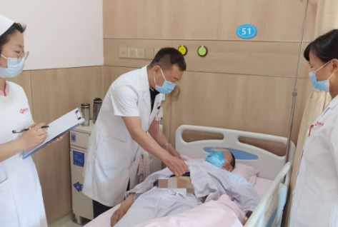 險(xiǎn)！胸痛查出體內(nèi)的“不定時(shí)炸彈” 醫(yī)生妙手成功“拆彈”