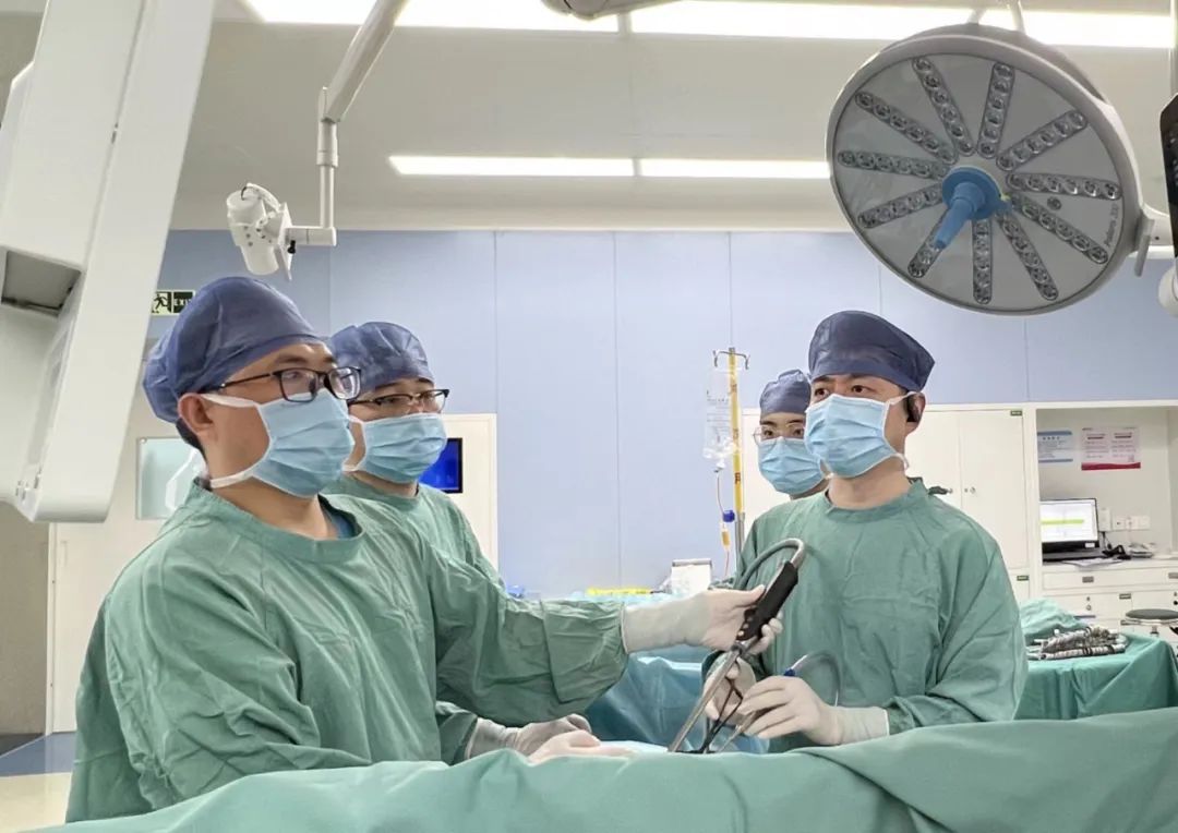 3cm切口解決10cm巨大腫瘤困擾！