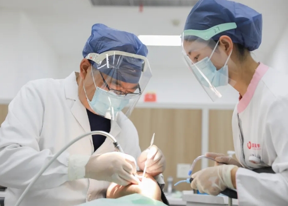 全國(guó)愛牙日：全生命周期守護(hù)，讓健康從“齒”開始