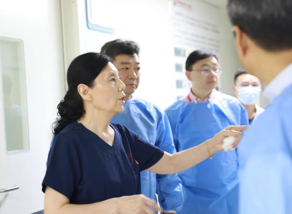 通過！西安國(guó)際醫(yī)學(xué)中心醫(yī)院順利通過ISO 15189醫(yī)學(xué)實(shí)驗(yàn)室認(rèn)可現(xiàn)場(chǎng)評(píng)審