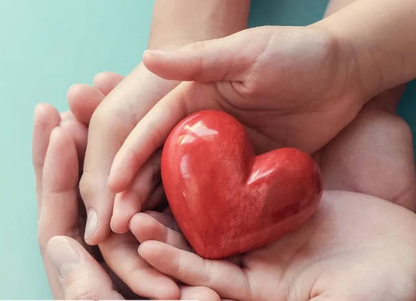 心梗救治日|牢記兩個(gè)“120”：及時(shí)撥打120電話，黃金“120”分鐘內(nèi)有效救治！