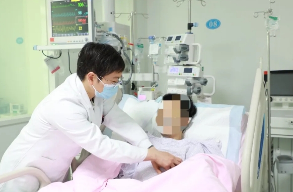 大醫(yī)之道|趙蕾：六邊形戰(zhàn)士的堅(jiān)守與超越