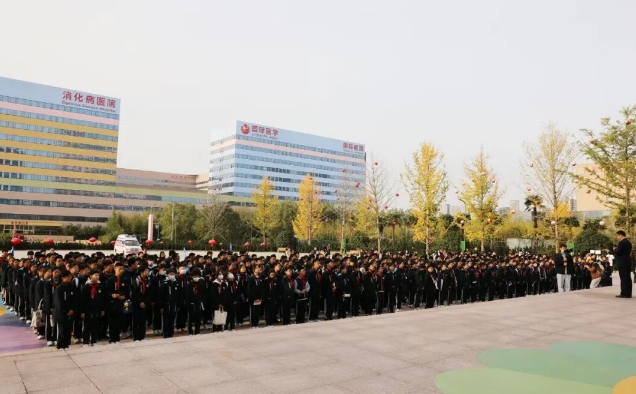 探索醫(yī)學(xué)奧秘，播種職業(yè)夢想——我院舉辦中學(xué)生研學(xué)活動