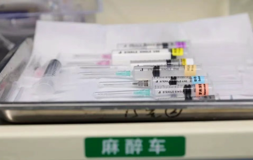 心梗6天+粉碎骨折！教科書上的“禁區(qū)”，他們硬是闖過來了…