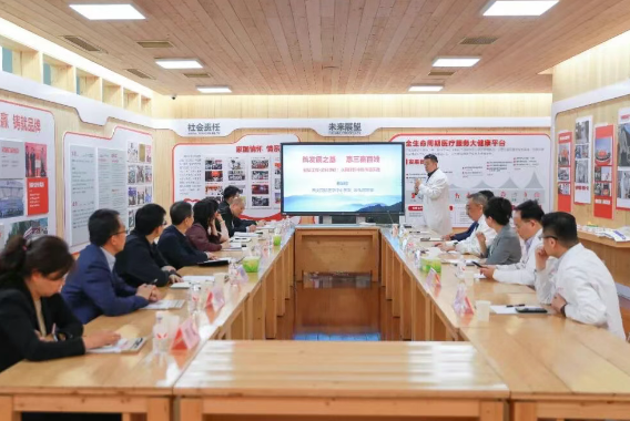 省衛(wèi)健委主任張軍林到我院調研指導