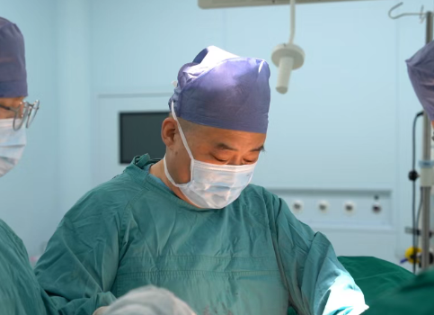 86歲，當(dāng)“人生最后一次骨折”遇上心臟3根血管堵了2根